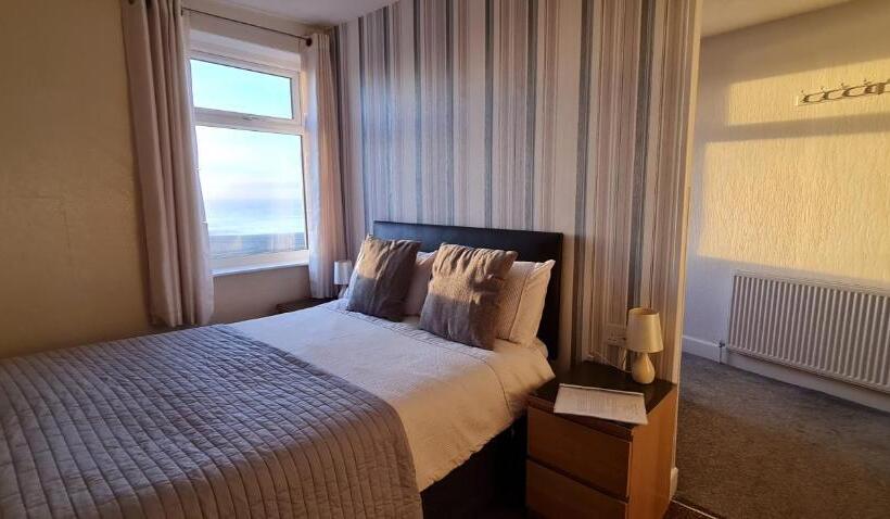 Camera Familiare Vista Mare, Ocean Bay