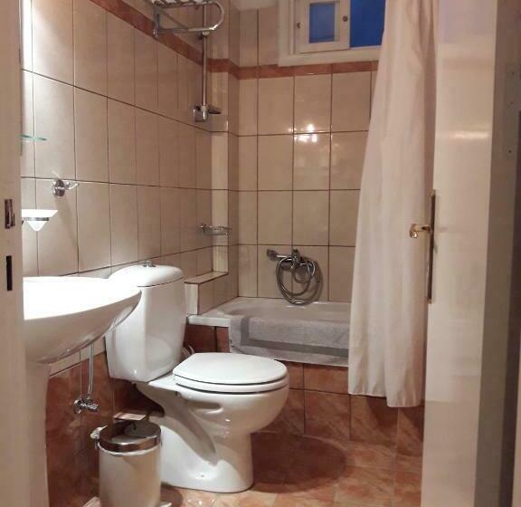 スタンダードシングルルーム, Parthenon