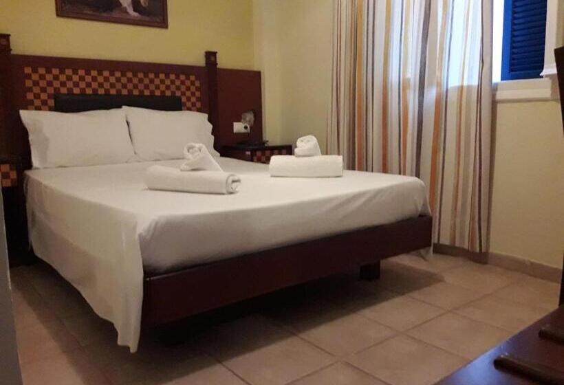 スタンダードシングルルーム, Parthenon