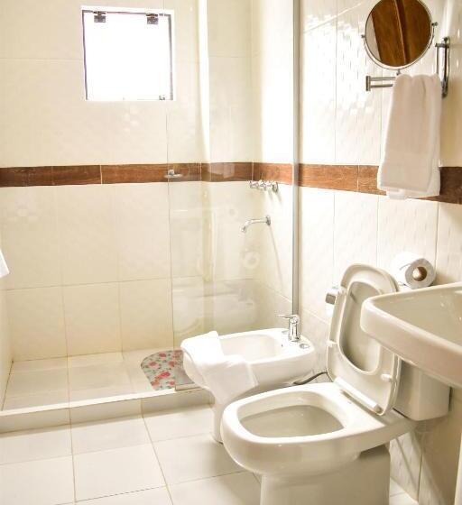 اتاق استاندارد سه نفره, Sbs Hotel & Spa