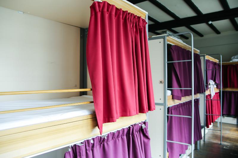 Bed in Shared Room with Shared Bathroom, St Christopher S Hammersmith