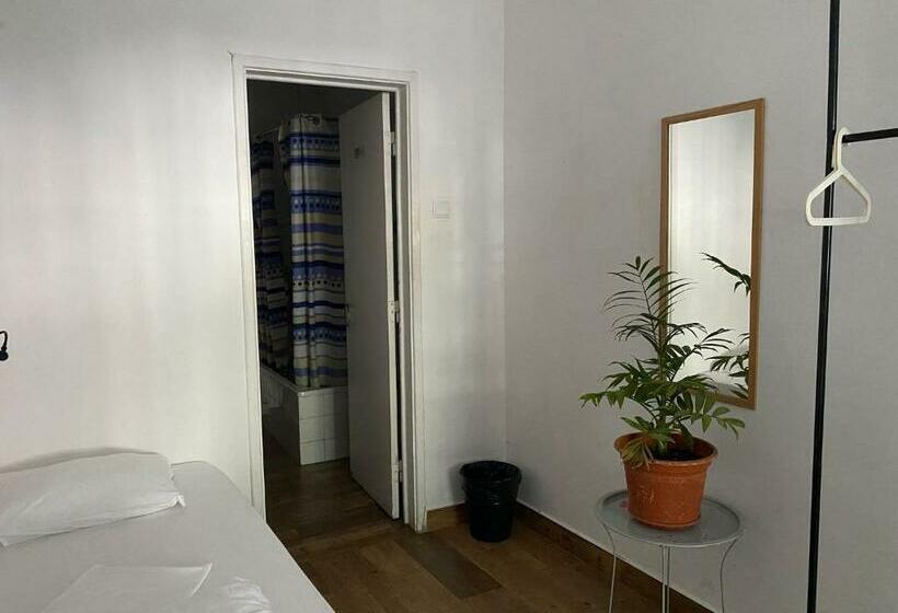 اتاق استاندارد, Hostel Casa D Alagoa