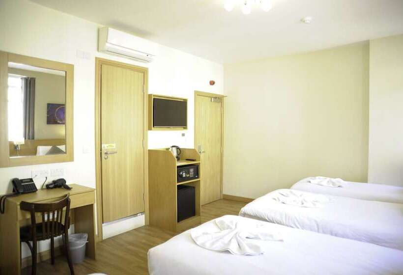 Четырехместный Номер Стандарт, Kings Cross Inn