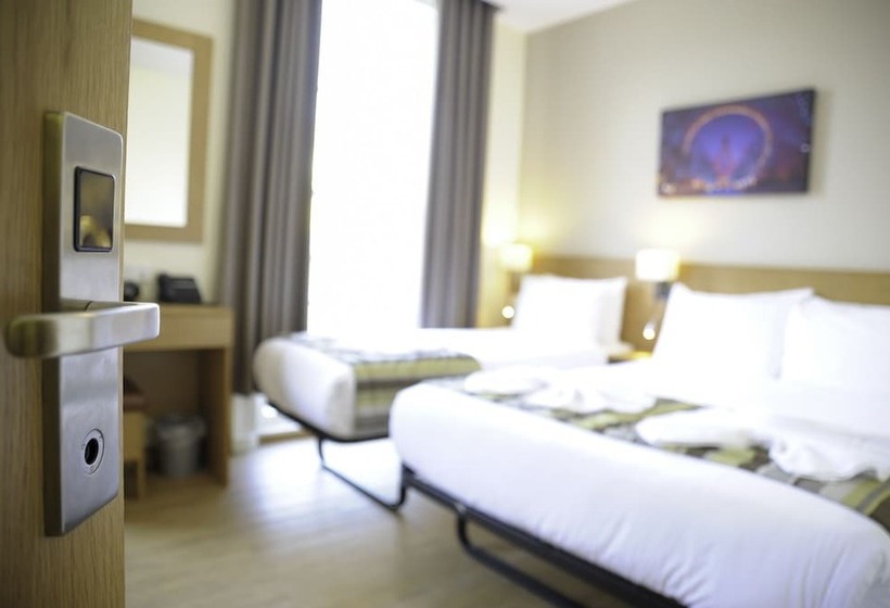 스탠다드 트리플 룸, Kings Cross Inn