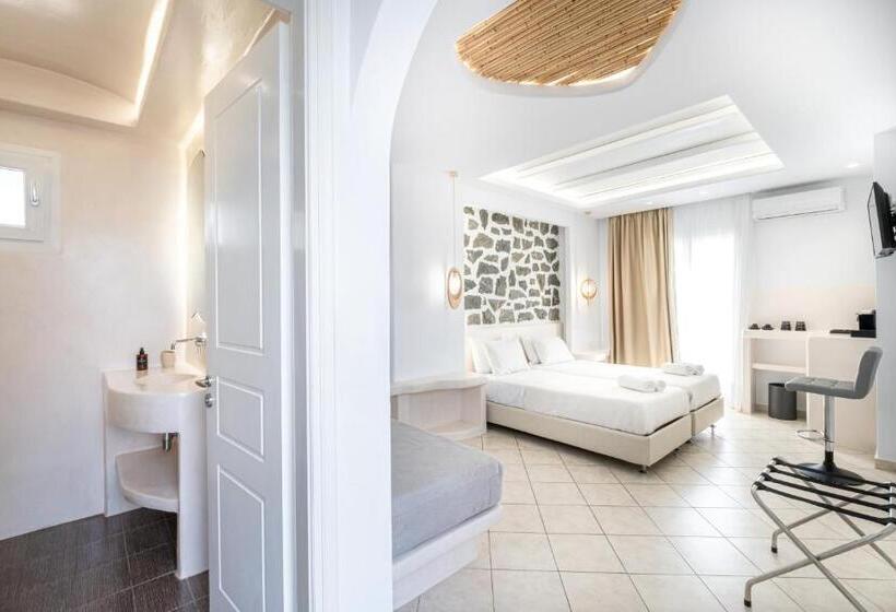 プールの見えるスーペリアルーム, Liana Beach Hotel & Spa