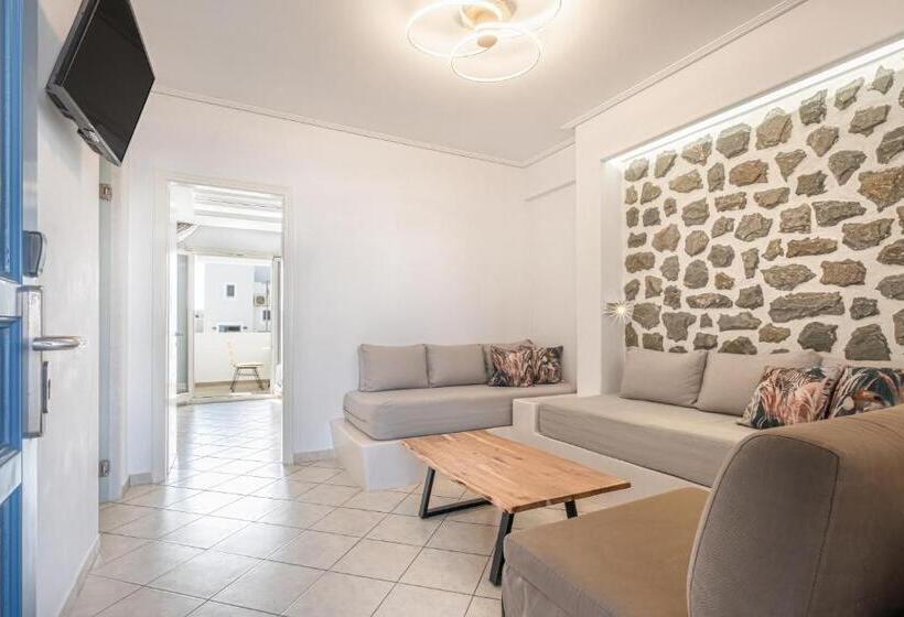 デラックススイート, Liana Beach Hotel & Spa