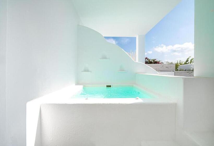 デラックススイート, Liana Beach Hotel & Spa