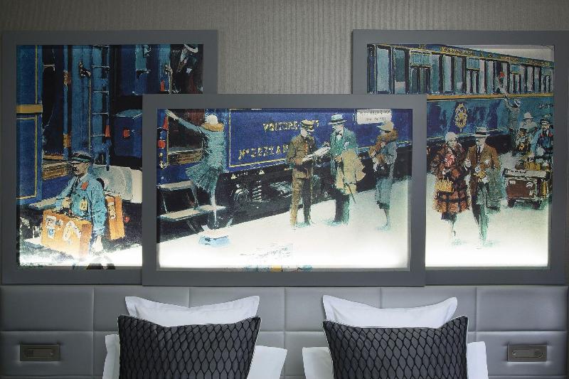 スタンダードトリプルルーム, Palym