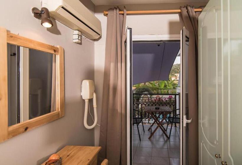 اتاق اکونومی, Iniohos Zante Hotel & Suites