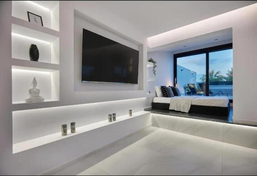 سوئیت با بالکن, Iniohos Zante Hotel & Suites