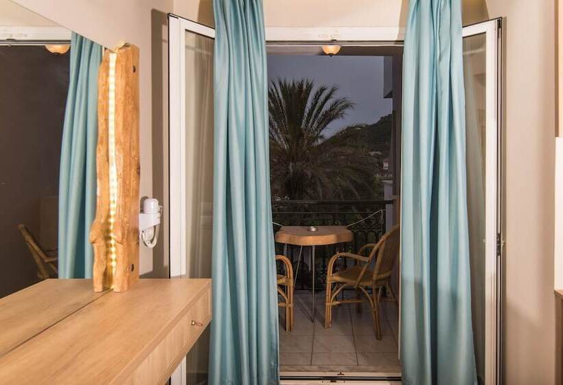 سوئیت خانواده 2 خوابه, Iniohos Zante Hotel & Suites