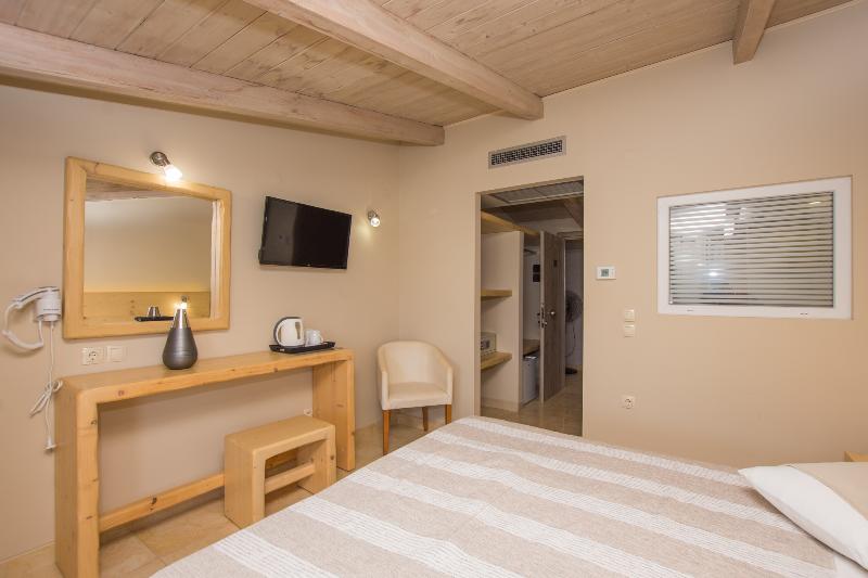 اتاق لوکس, Iniohos Zante Hotel & Suites