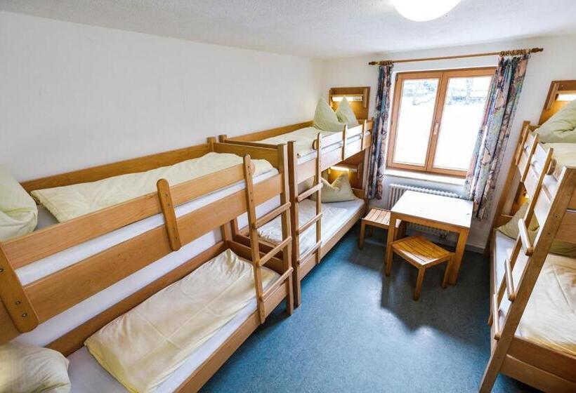 חדר סטנדרט לארבעה, Jugendherberge Schliersee