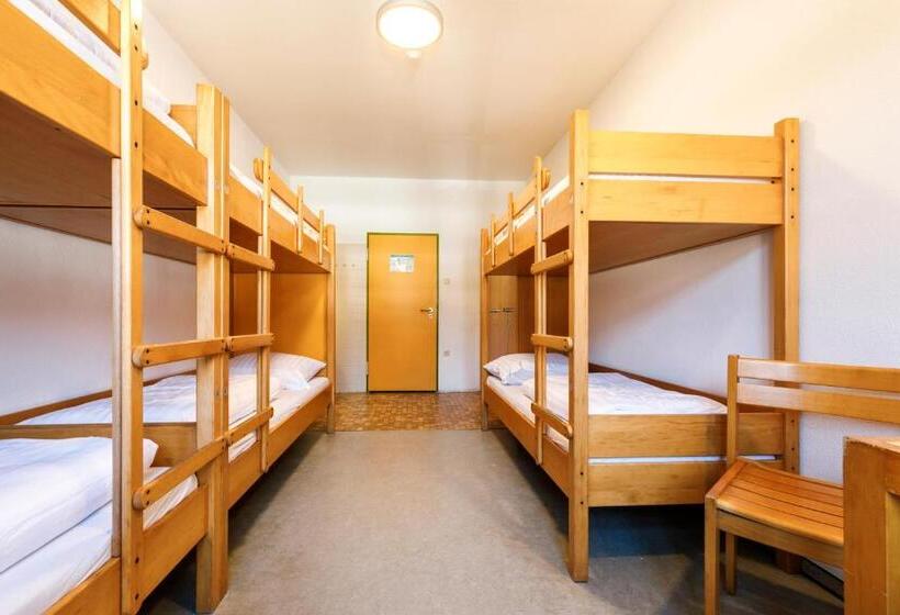 חדר משפחתי, Jugendherberge Schliersee