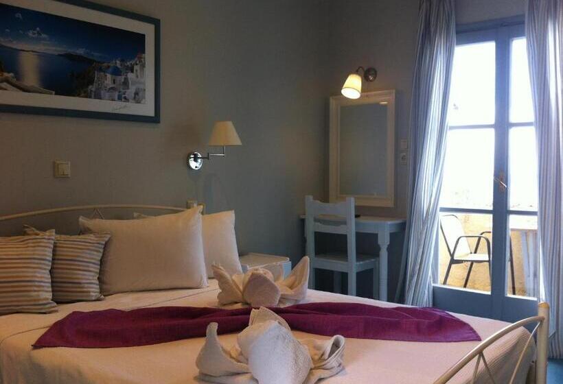 اتاق استاندارد با بالکن و چشم‌انداز دریا, Nostos Beach