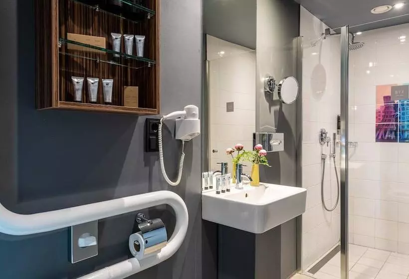 سوییت جونیور, Nyx Hotel Prague By Leonardo Hotels