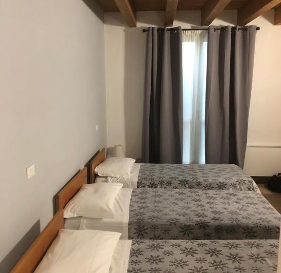 Chambre Triple Standard, Il Borgo