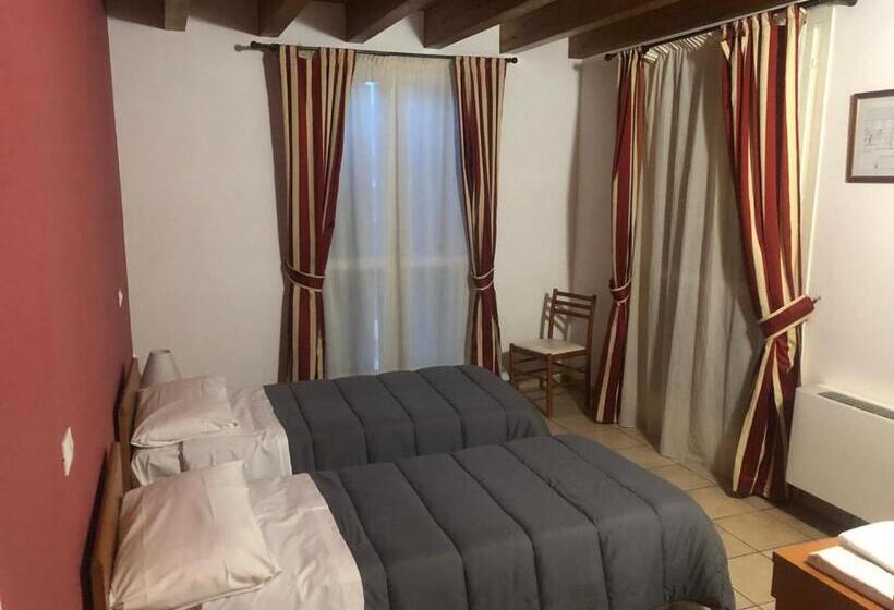 اتاق استاندارد, Il Borgo