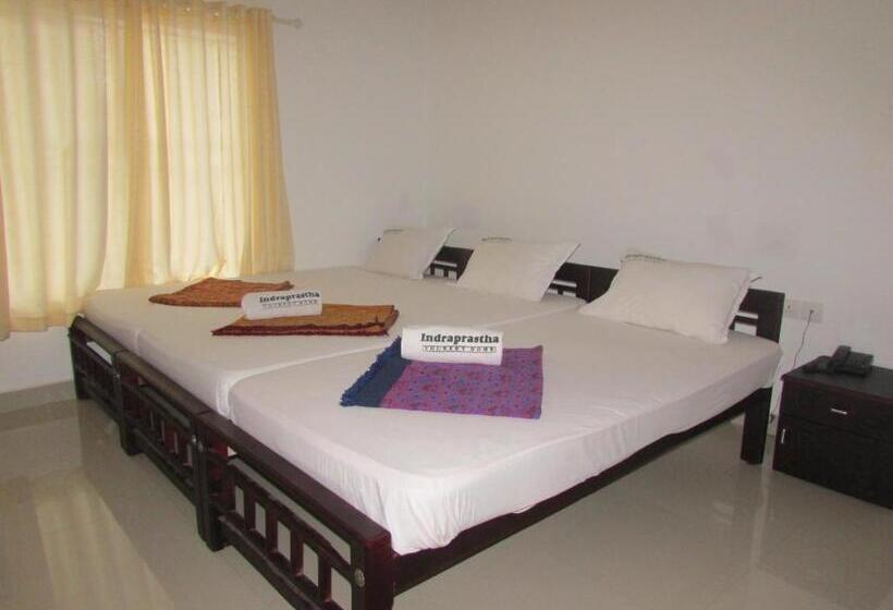 Quarto Triplo Deluxe, Indraprastha Tourist Home