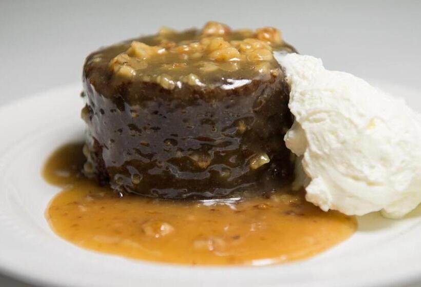 غرفة قياسية مزوَّدة بشُرفة, Telegraph House Motel