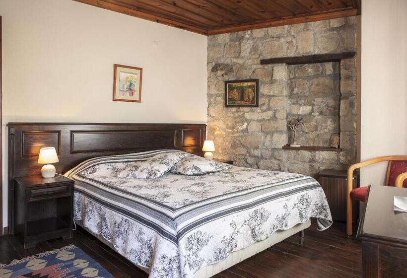 Номер Стандарт, Hunnap Han