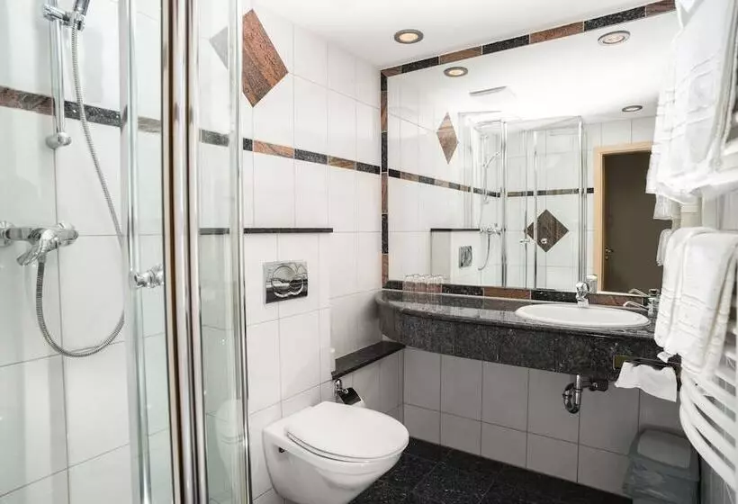 اتاق استاندارد چهار تخته, Aparthotel Astro   Nichtraucher