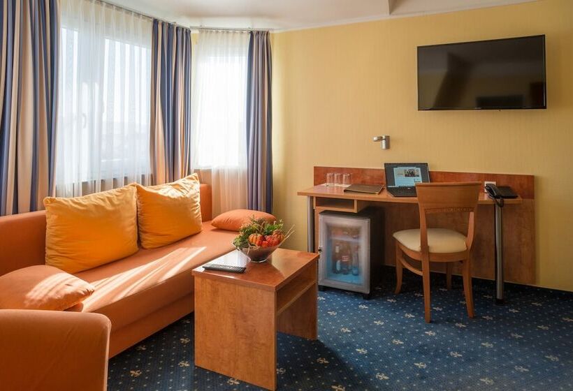اتاق استاندارد چهار تخته, Aparthotel Astro   Nichtraucher