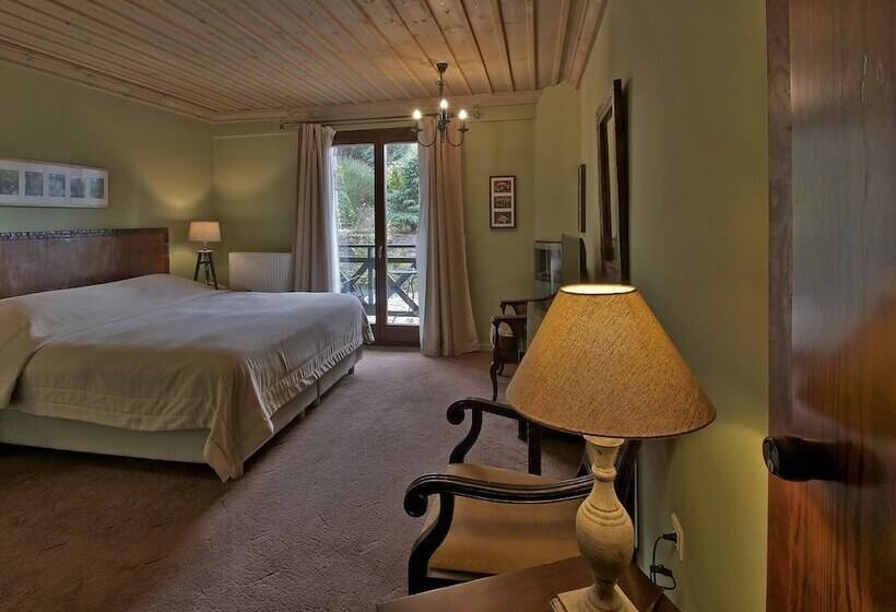 Deluxe Room Mountain View, Boutique Hotel Skamnos Arachova