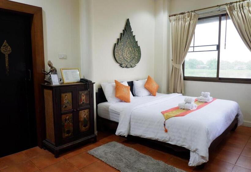 غرفة ديلوكس مطلة على النهر, Ayutthaya Garden River Home