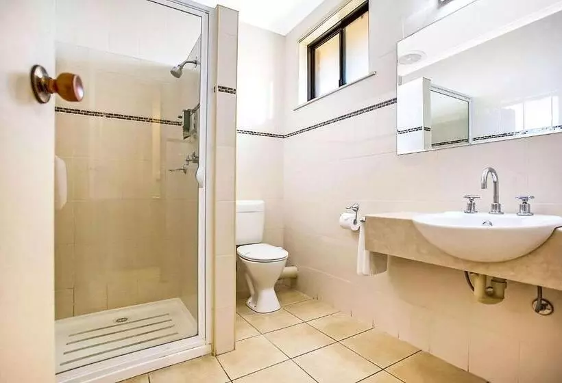 デラックスルーム, Comfort Inn May Park
