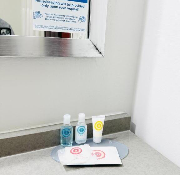 غرفة قياسية سرير كينج لذوى الإحتياجات الخاصة, Comfort Inn & Suites Frisco   Plano