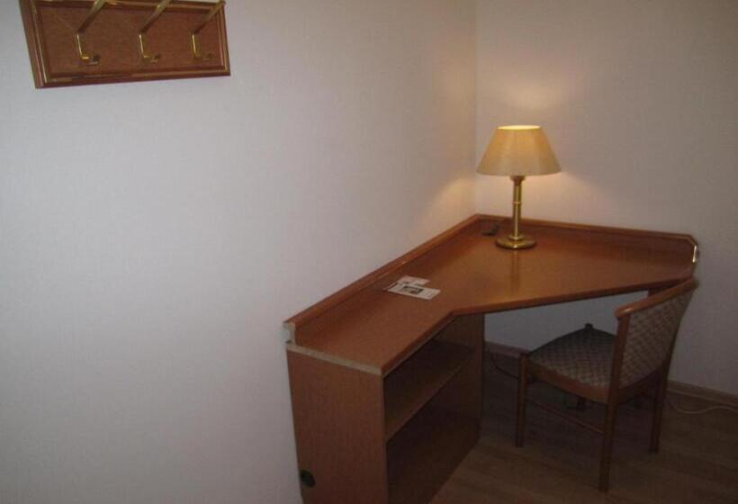 Номер Стандарт Трехместный, Fährhaus