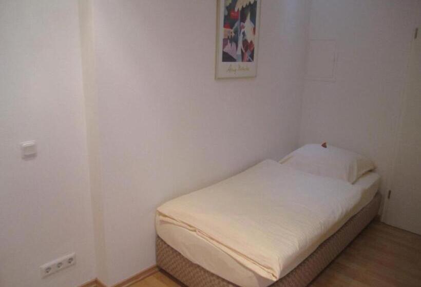 Номер Стандарт Трехместный, Fährhaus