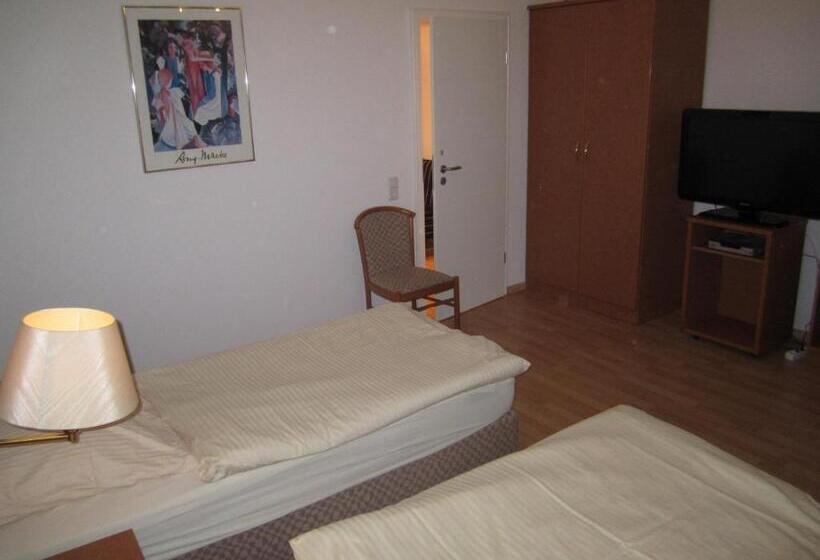 Номер Стандарт Трехместный, Fährhaus