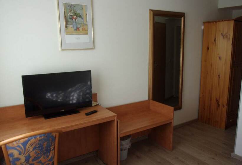 غرفة قياسية فردية, Fährhaus