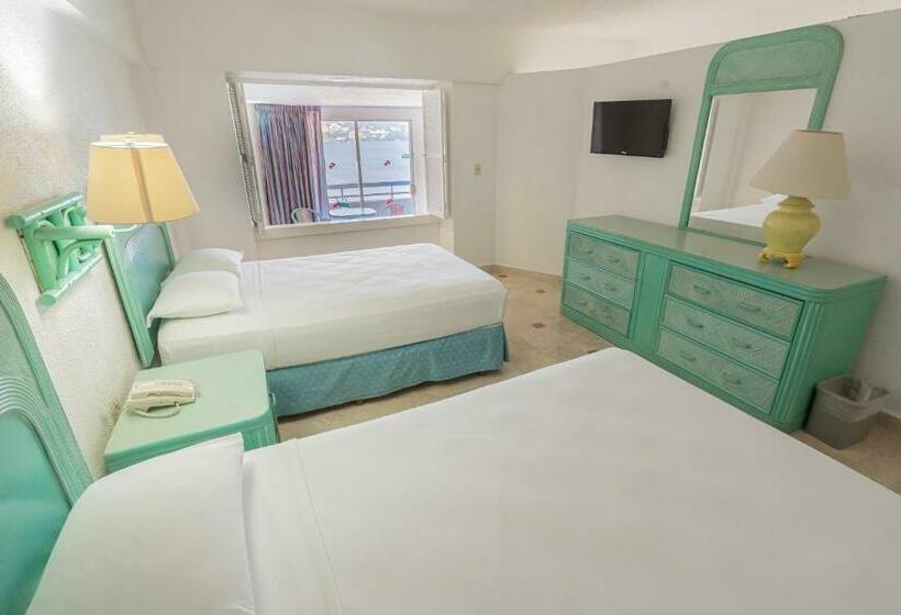 סוויטת ג'וניור, Playa Suites Acapulco