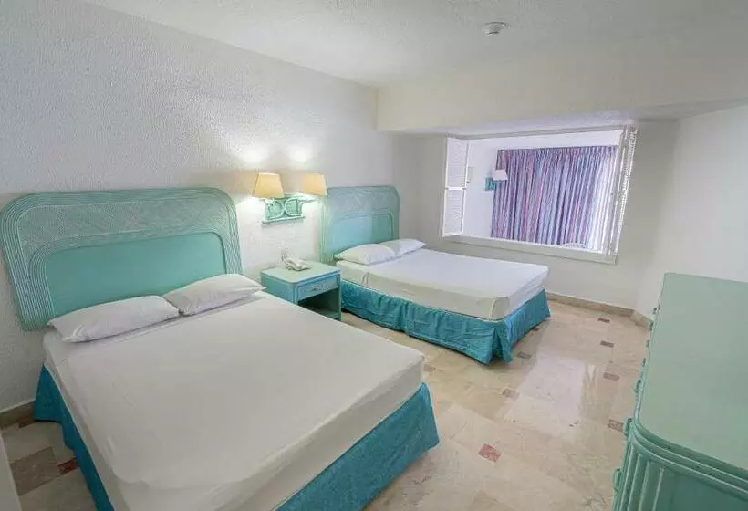 スイート, Playa Suites Acapulco