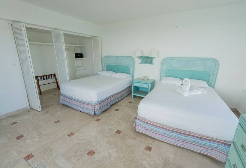 סוויטה, Playa Suites Acapulco