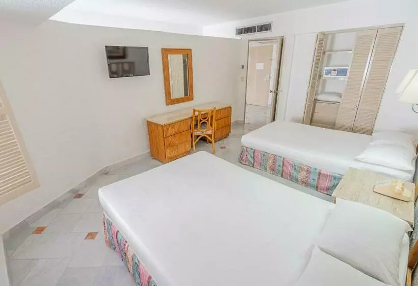 スタンダードスタジオ, Playa Suites Acapulco