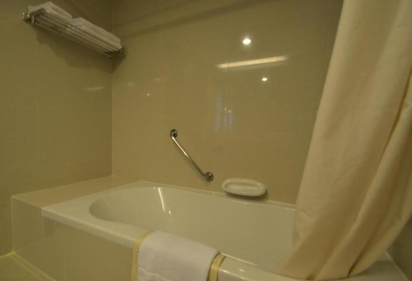 디럭스 룸, The City Hotel Sriracha By Bbh Japan