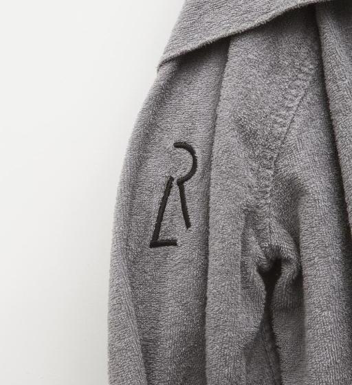 スタンダードルーム, The Laslett