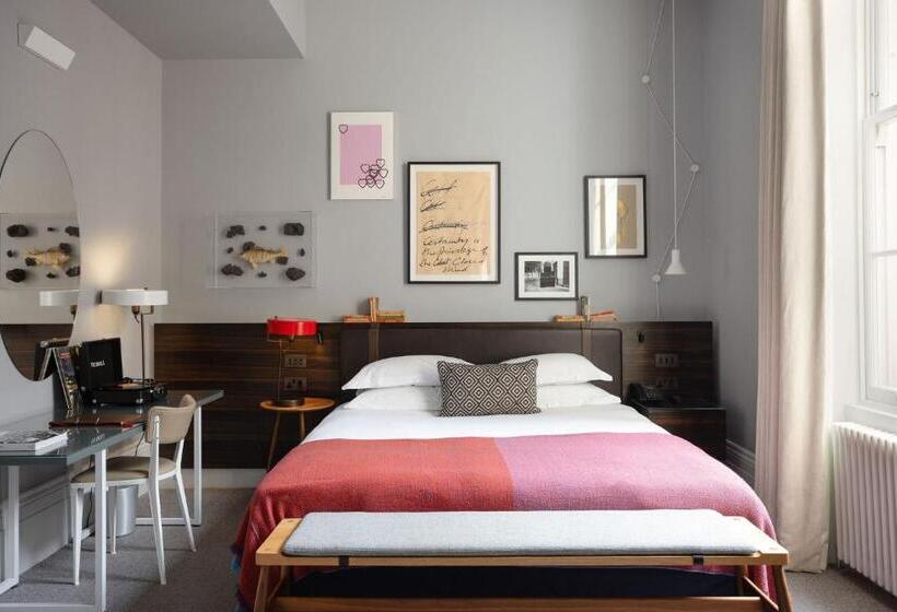 スイート, The Laslett