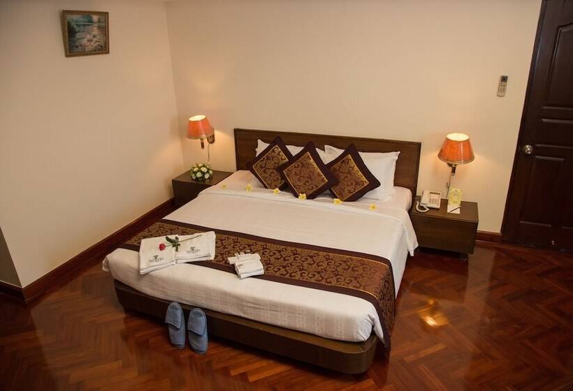 سوییت اجرایی, Yangon