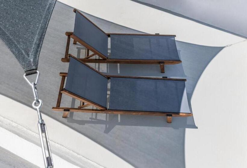 סוויטת ג'וניור סופריור נוף לים, Paliomylos Spa