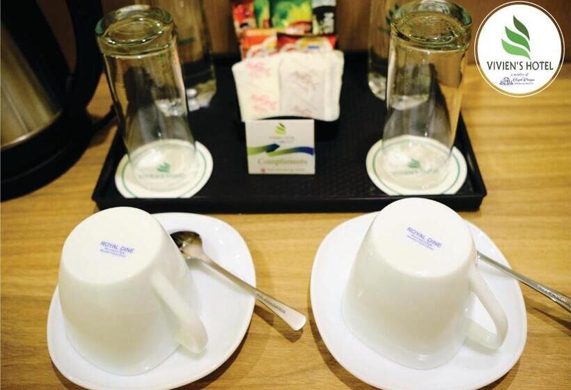 اتاق سوپریور, Vivien S