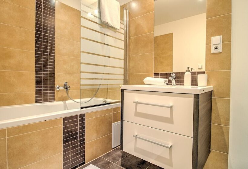 דירת חדר, Boromeum Residence