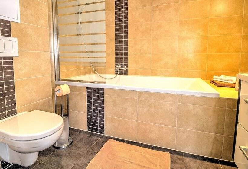 דירת חדר, Boromeum Residence