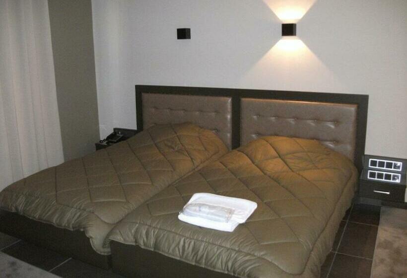 اتاق استاندارد, Castello