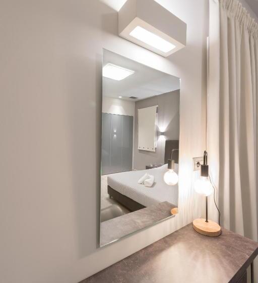 اتاق استاندارد, Castello