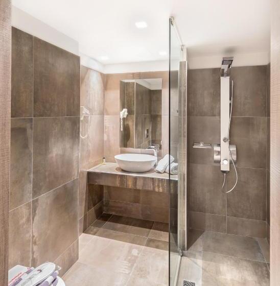 اتاق استاندارد, Castello